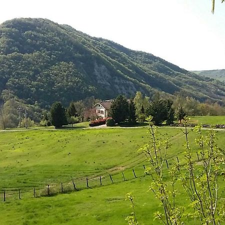 App.To Pian Del Ronco Lägenhet Pellegrino Parmense Exteriör bild